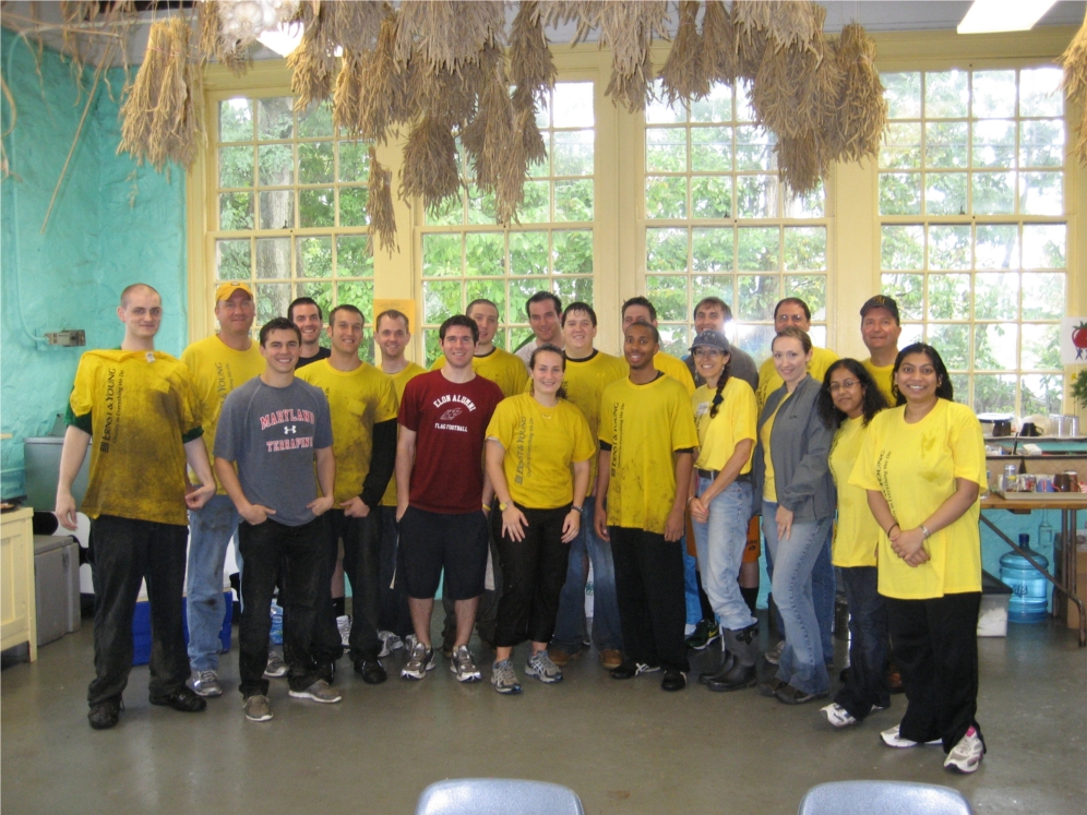 Ernst & Young volunteers at the Great Kids Farm helped manage the daily maintenance on the farm, including moving compost heaps, transplanting microgreens in the greenhouse, feeding goats, planting and weeding.