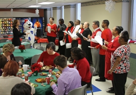 Methodist Choir:
Methodist Hospitals’ employee choir entertains employees and guests during the 2013 holiday luncheon.
