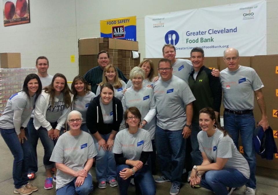 Associates from Baird's Cleveland branch volunteered at the Greater Cleveland Food Bank during Baird Gives Back Week.