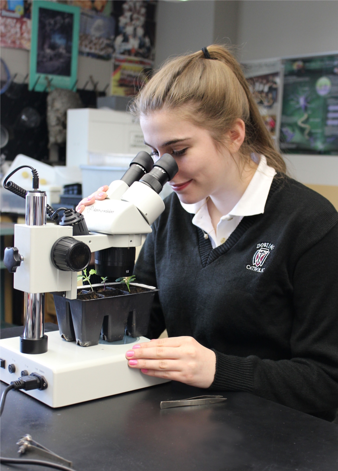 Student in science class