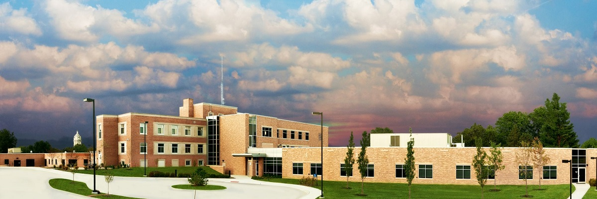 Exterior photo of Madison County Health Care System and Health Trust Physicians Clinic