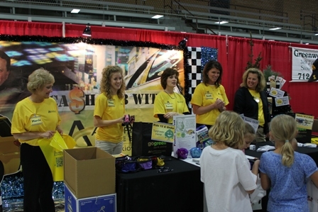 Sioux Center Indoor vendor fair.