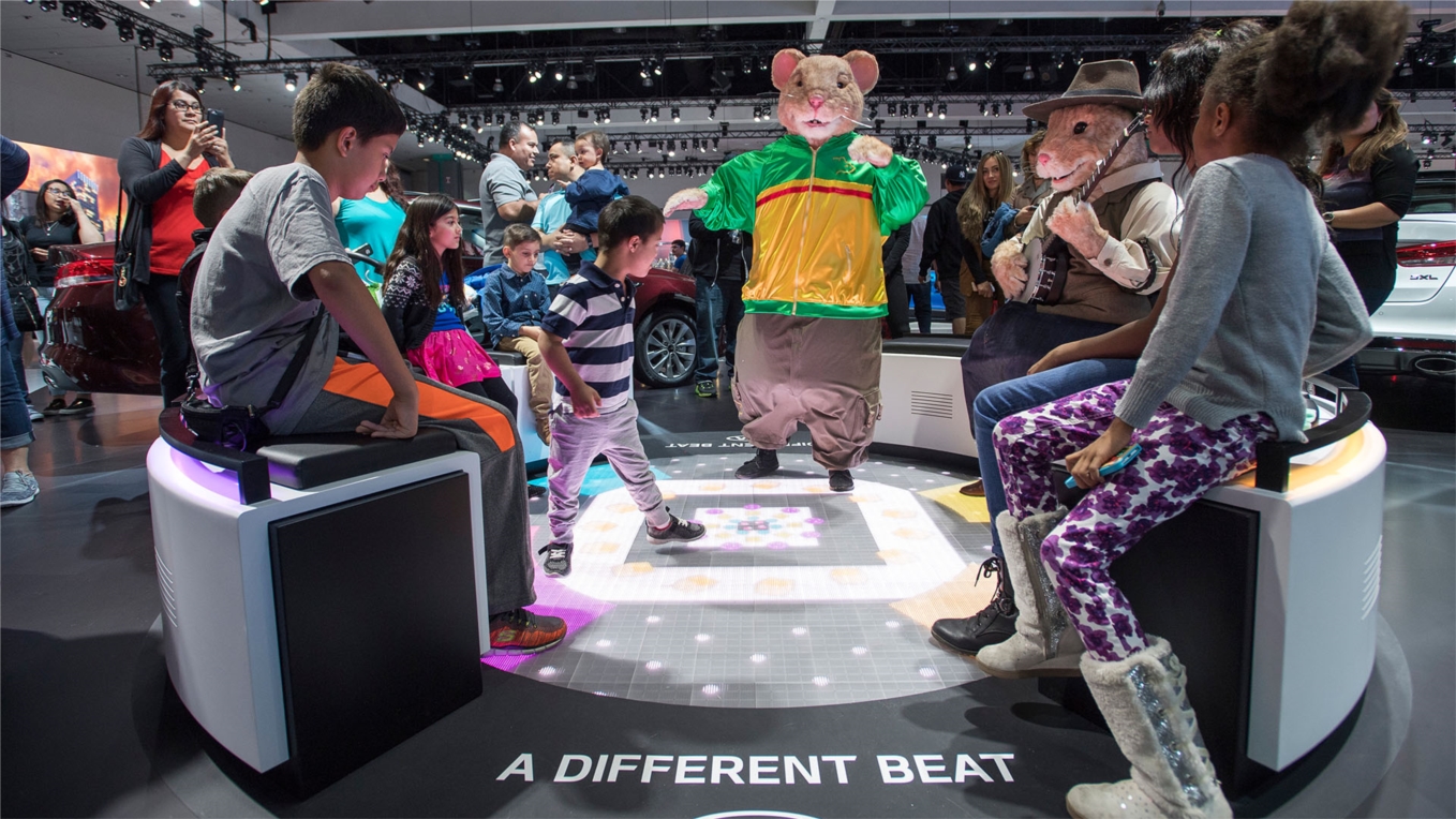 Collaborative both internally and externally. EWI created this fun, musical experience to help Kia engage their customers at the auto show.
