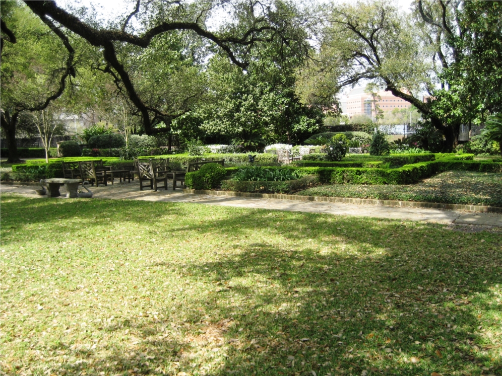 The serene gardens at Houston Hospice