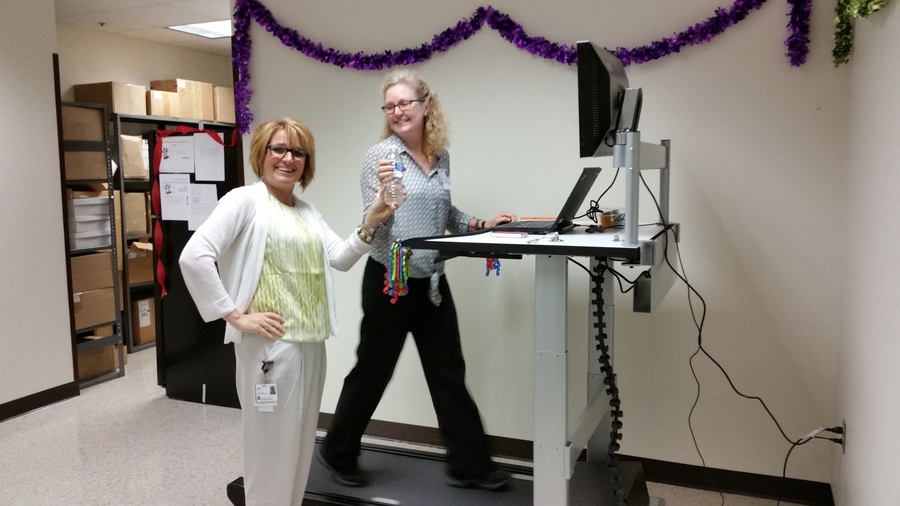 Evolent supports a healthy workplace by providing treadmill desks and healthy snacks.