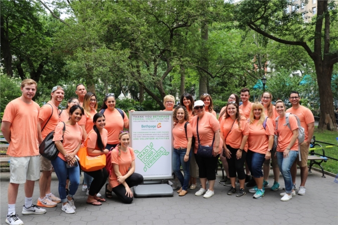 Volunteers at Madison Square Park