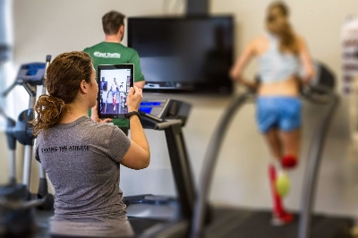 Free running screens help get patients back on track faster.