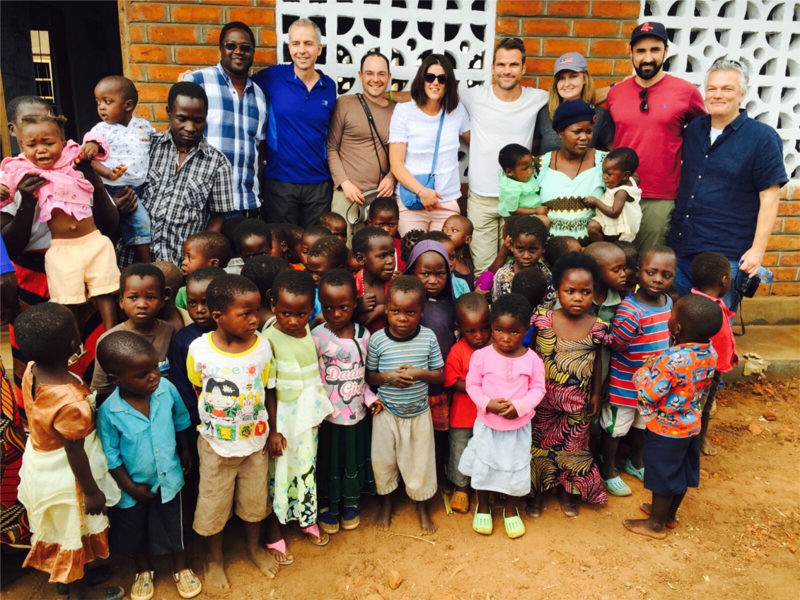 Qlik team members on a corporate social responsibility trip to Malawi in support of one of our corporate charity partners.