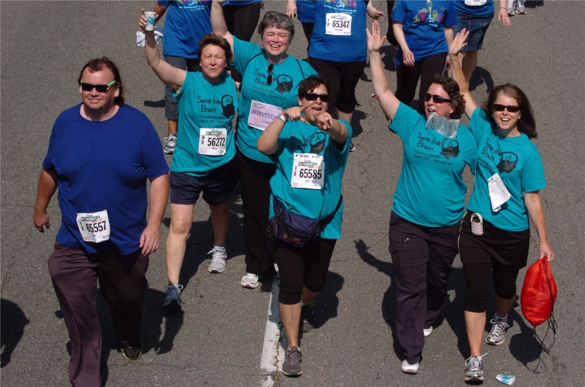 Reynolds employees walk in the Monument Avenue 10K