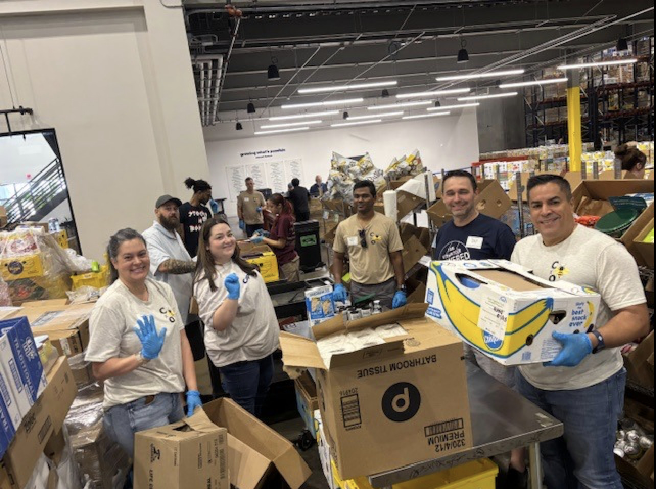 Tampa Feeding Tampa Bay Volunteer Event