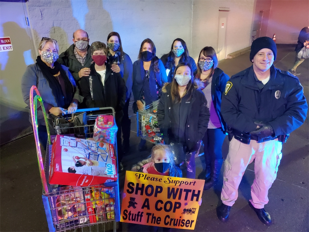 Neighborhood Volunteer Activity - Shop With A Cop.jpg