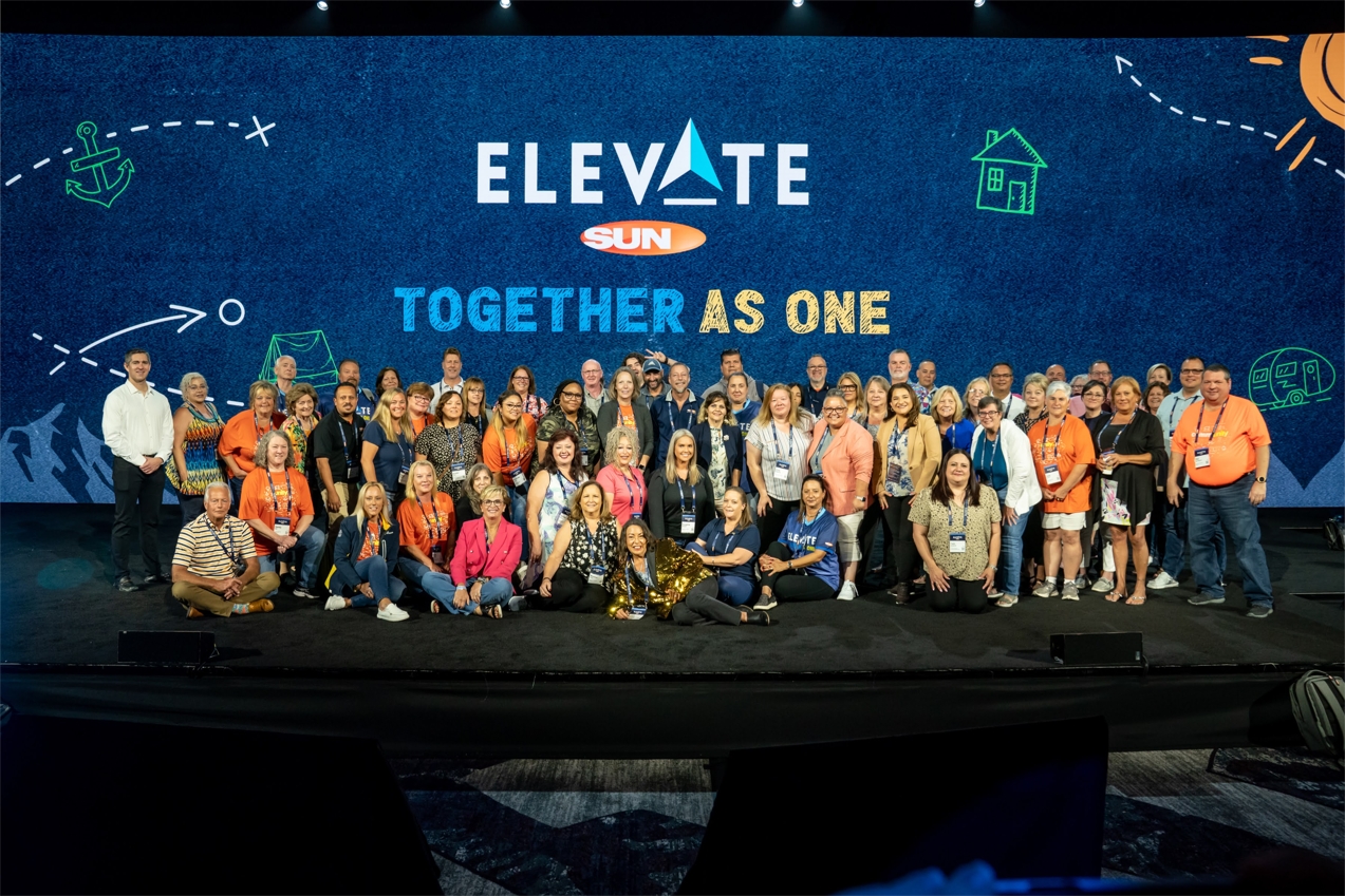 Elevate23_Manager Group Pic.JPG