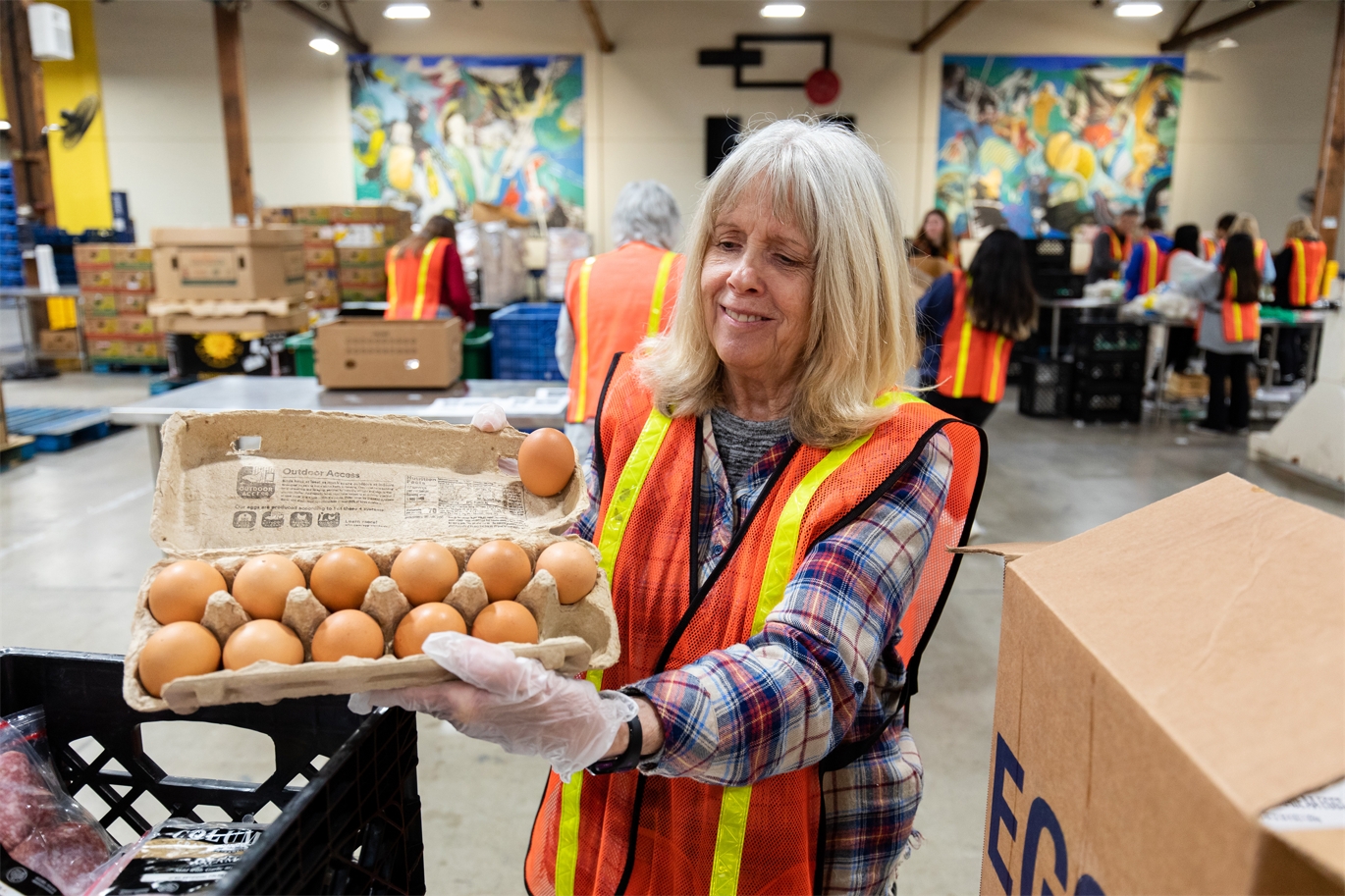 DC volunteer with eggs