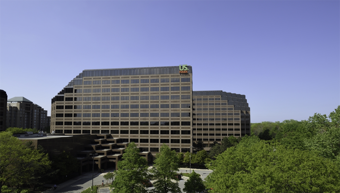 4. US Foods Rosemont Campus 6133 Aerial Pic.jpg