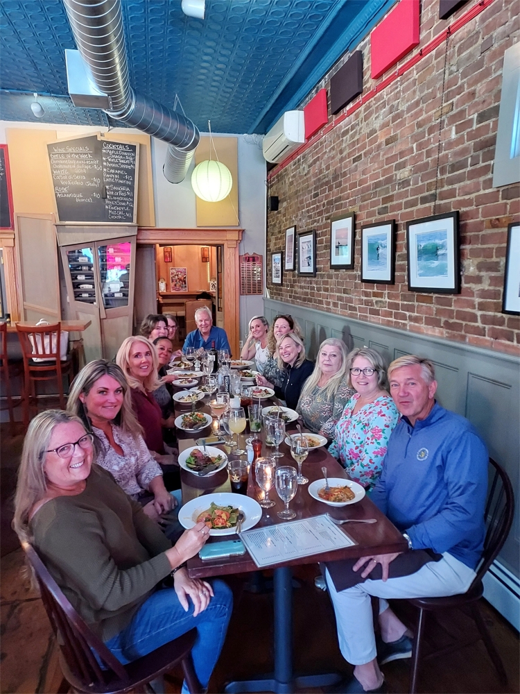 Admin Lunch 2022 Group.jpg