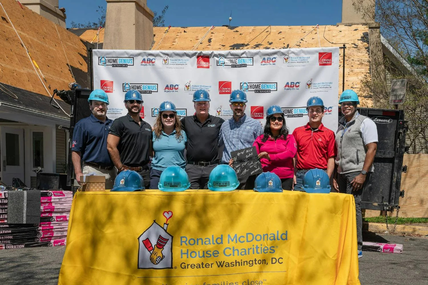 Ronald McDonald House Charities.png