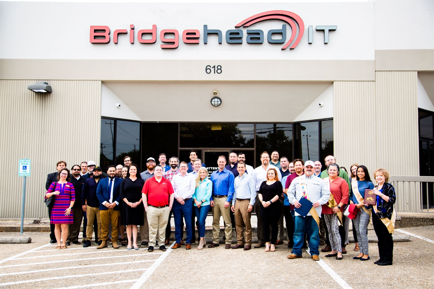 Ribbon cutting at new Bridgehead IT headquarters