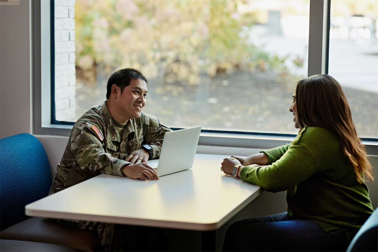 23P20426_Office_Military_Shot10_6615.jpg