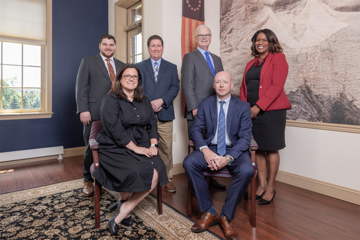 Real Estate 2025.jpg