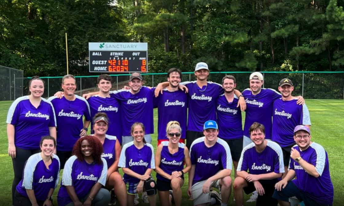 2022 Softball Team.JPG