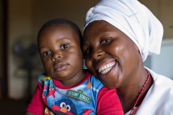 somali mother and child.jpg