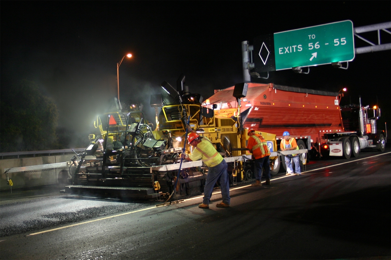 Paving on the LIE ((Long Island, NY).jpg