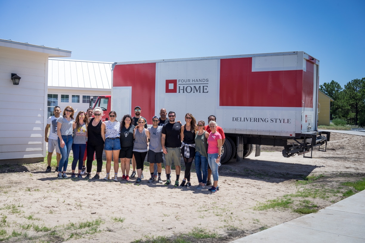 Refuge Ranch Install Volunteers