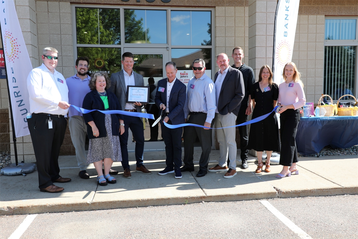 Grand opening of Sunrise Banks Sioux Falls branch