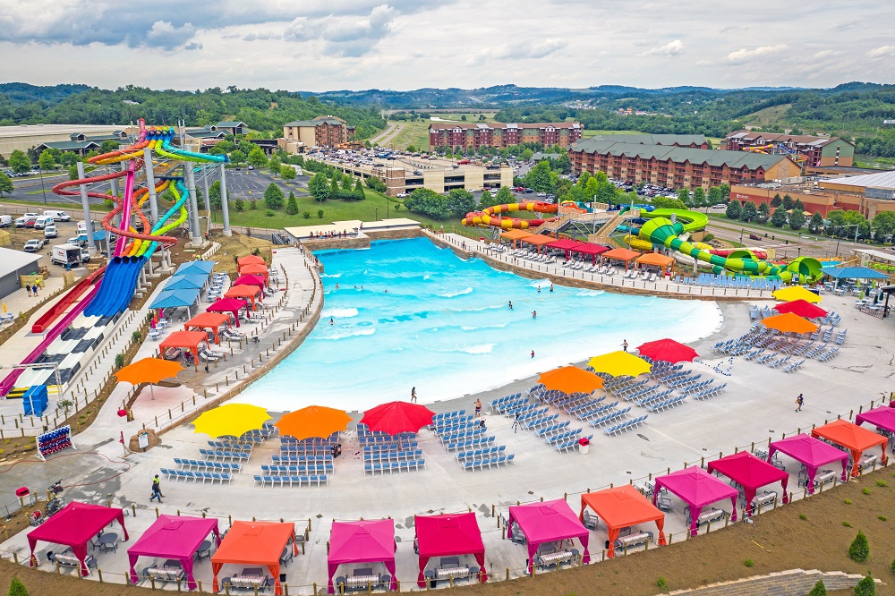 Soaky Mountain Wave Pool