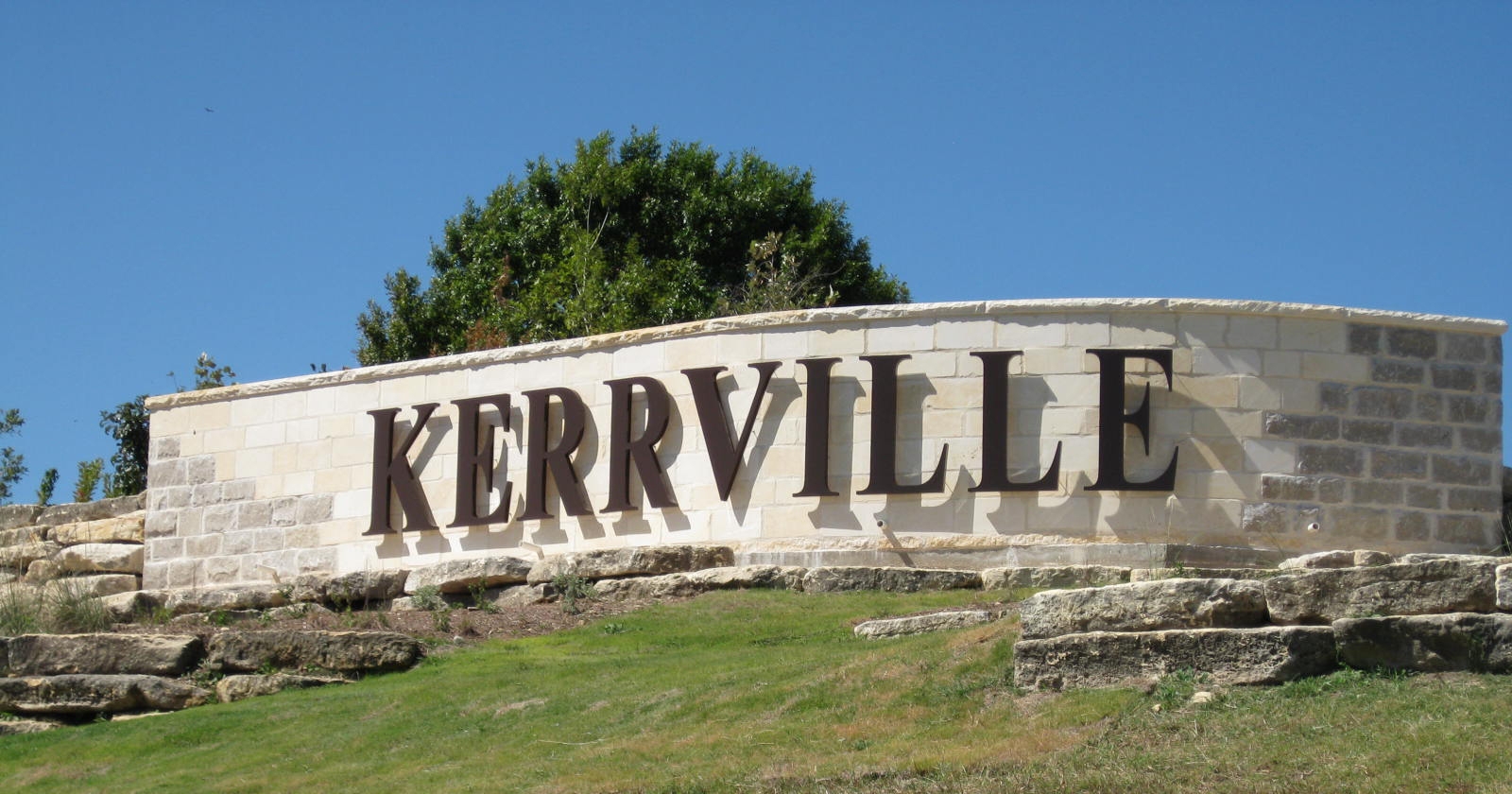 Kerrville sign.JPG