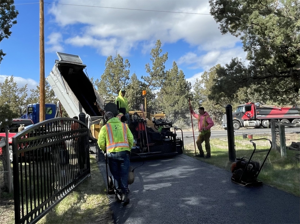 KNL Paving a Driveway.jpg