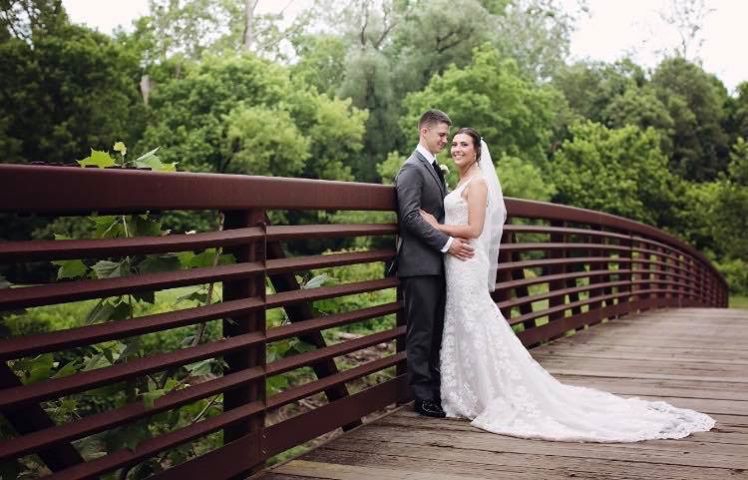 Columbia Hills - Wedding Bridge