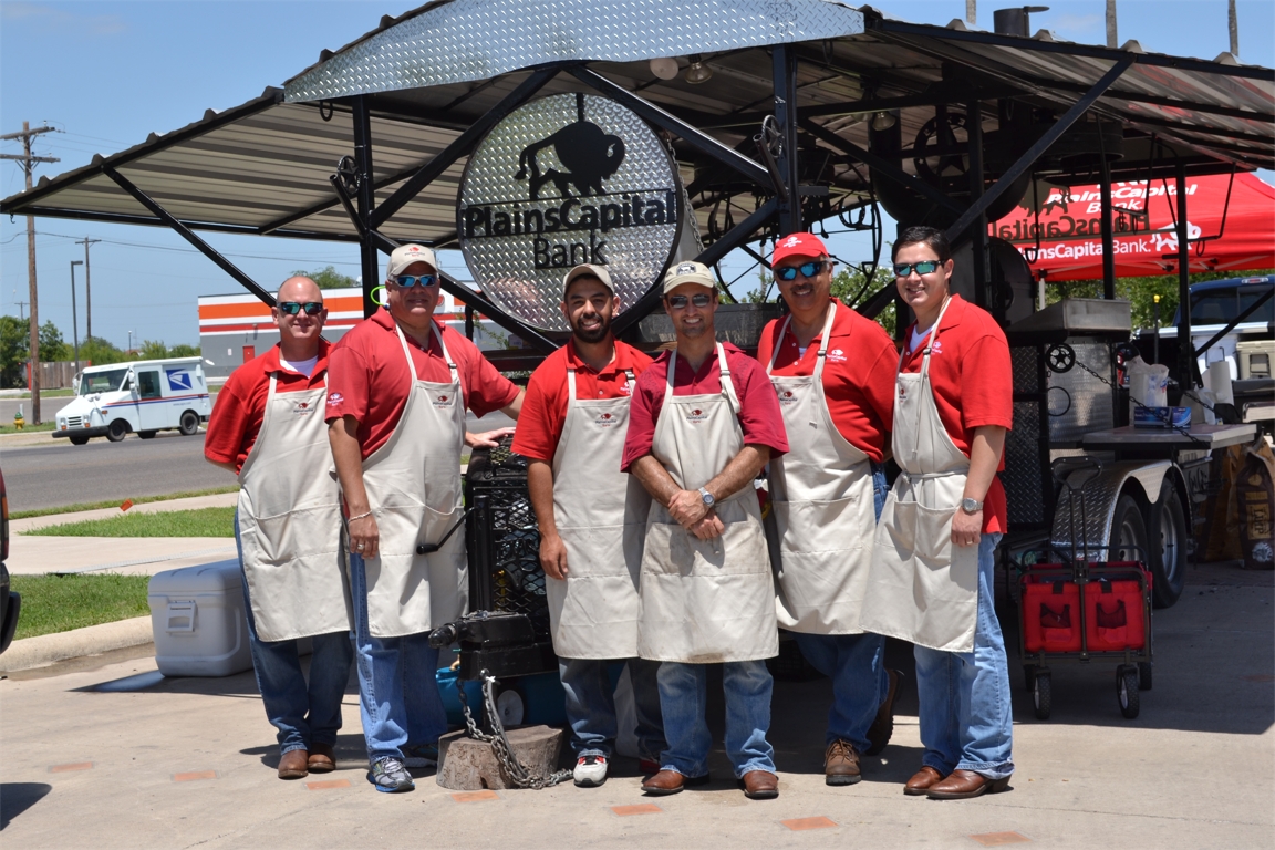 Our employees are involved in the communities we serve and love giving back!  In the Rio Grande Valley, our cooking team loves taking out our Pachanga Wagon and grilling up some delicious food at community events.