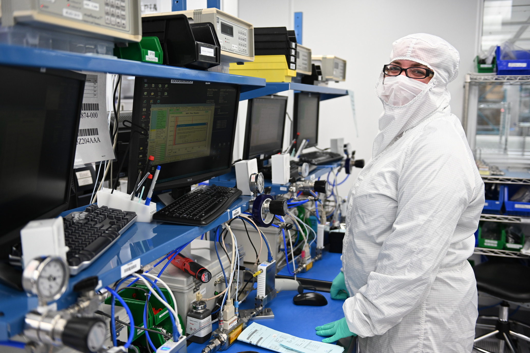 Brooks_Hatfield_Clean_Room_Semi_062019_BWN_2823.JPG