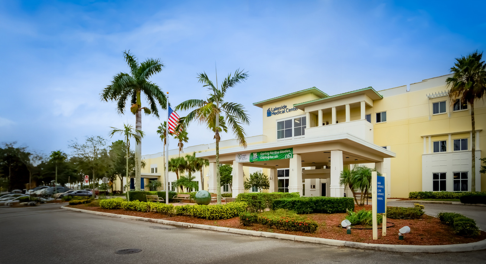 Lakeside Medical Center.jpg