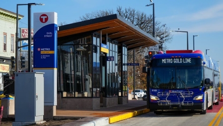 thumbnail_Gold Line at station.png