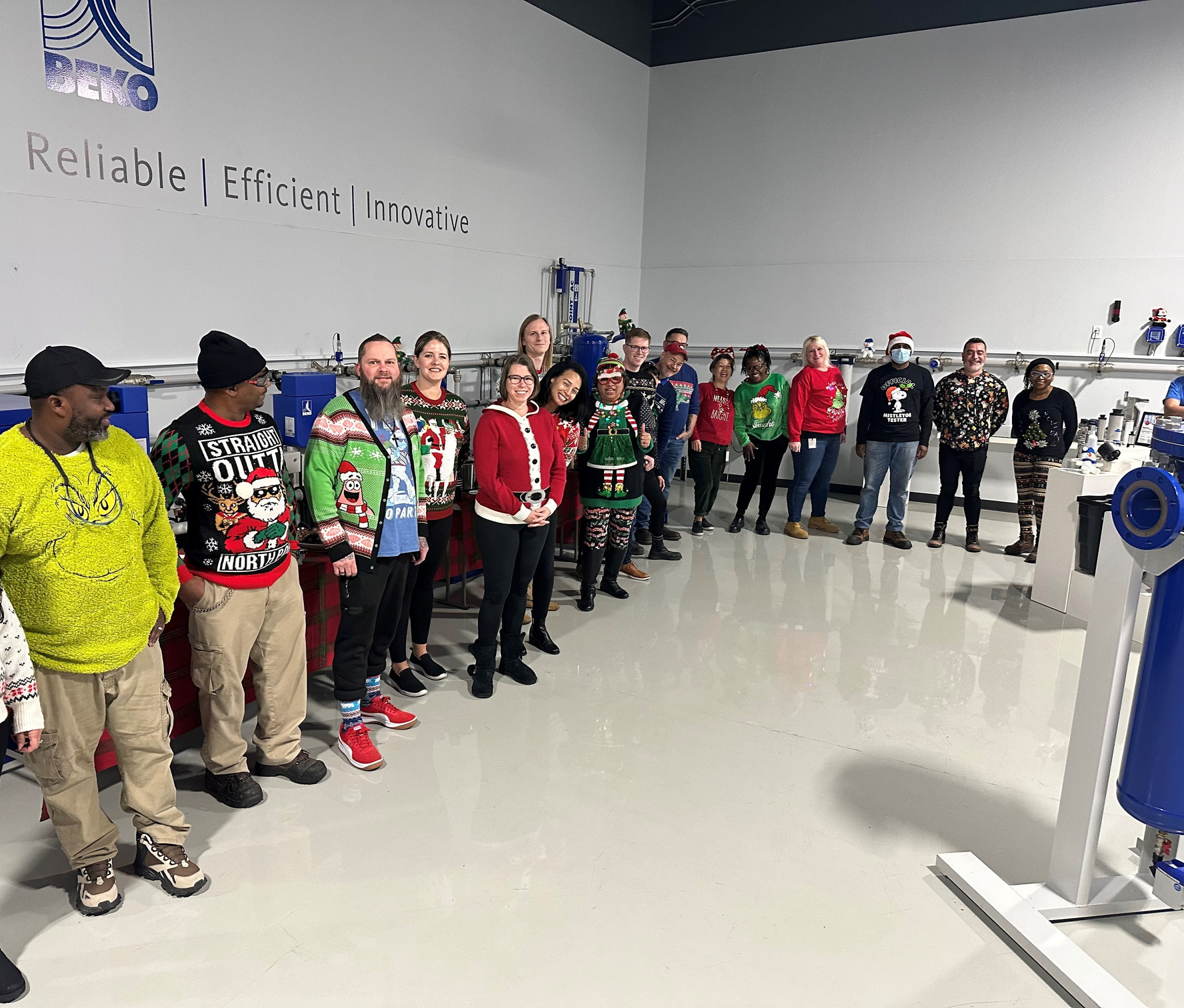 Ugly sweater group 2023.jpg