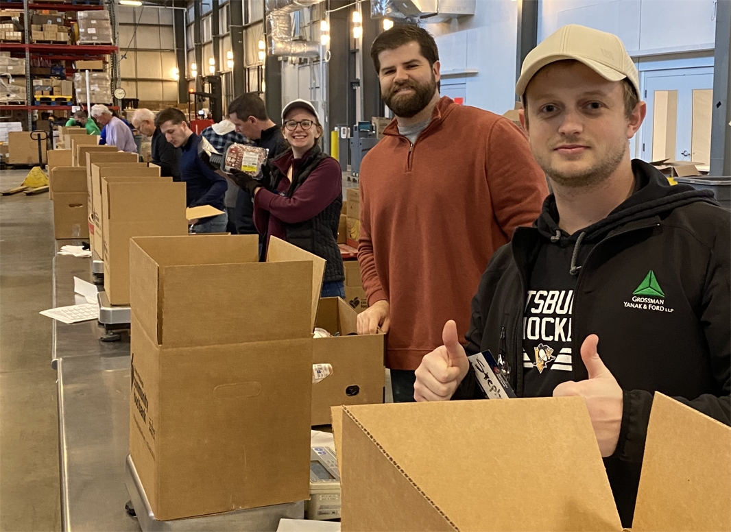 GYF volunteers at the Food Bank