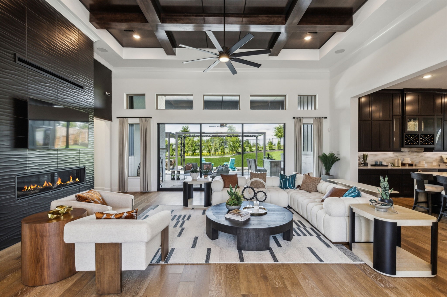 9-633Verona_003 (2).jpg