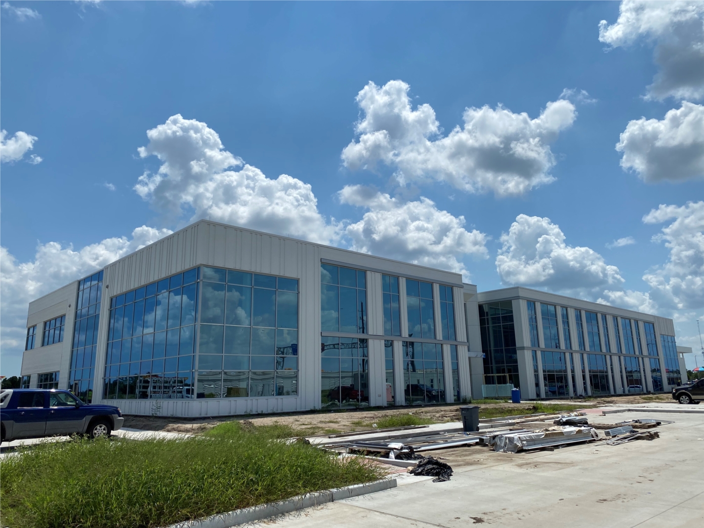 Continued successes bring additional milestones and in fall of 2020 Vector CAG and manufacturing partner Endress+Hauser will move into their new Gulf Coast Regional Center Campus. People make the difference and we stand by our commitment to simply be the best.