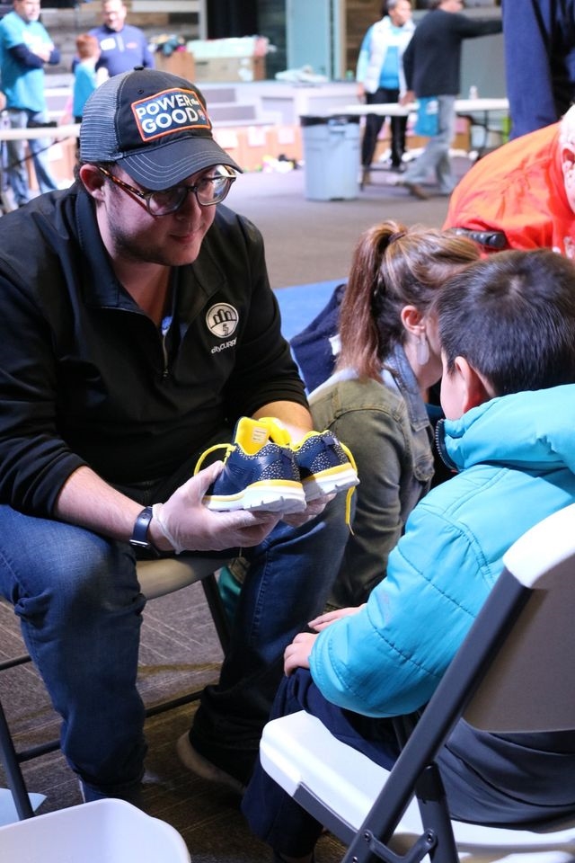 cityCURRENT is the philanthropic arm owned by Lipscomb & Pitts Insurance.  We partner with Samaritan's Feet each year to put new socks and shoes on children's feet in our local communities.