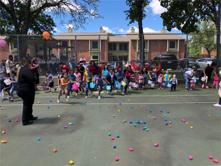 Easter Egg Hunt at Silverwood Apartments 