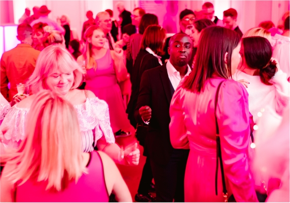 Funds raised at signature Caracole events—like our gala or AIDS Walk 5K/10K Run—provide crucial direct care services to those living with HIV/AIDS as well as prevention and education services for those at risk for HIV/AIDS. 