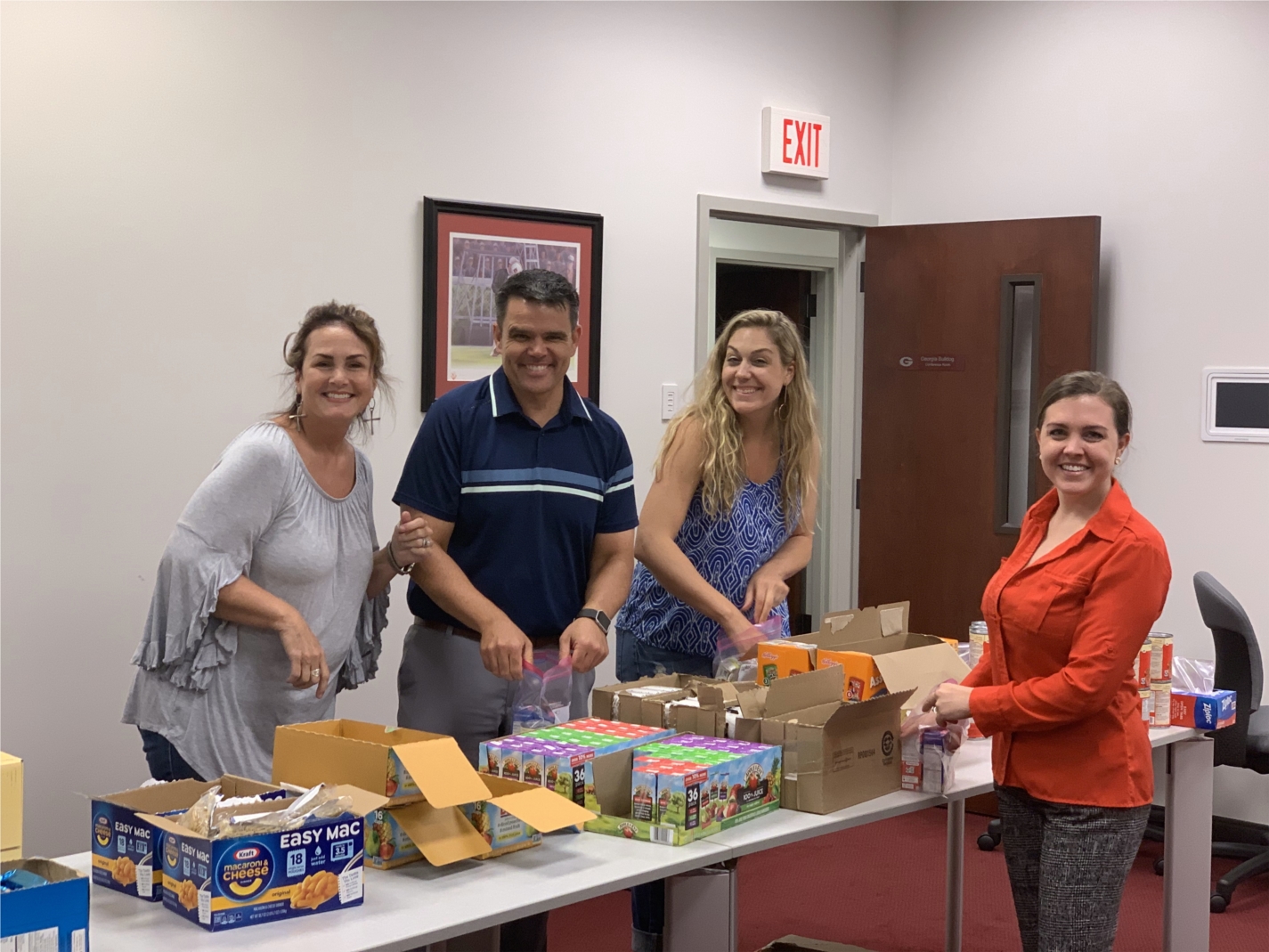 Rutherford Country School Food Drive