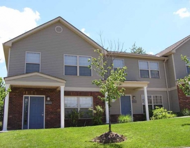 Bentwood Townhomes Exterior