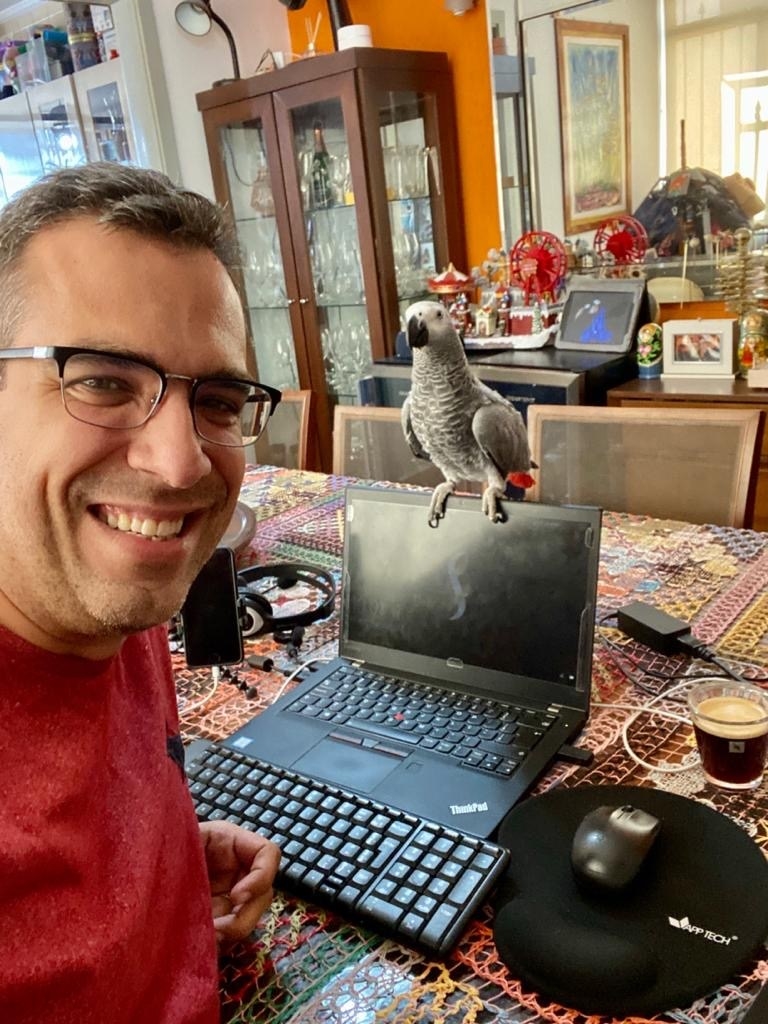 As we work from home, we’ve gotten to meet friends and loved ones as well as pets. Nala, the pet Parrot of our team member Fabio, always brings a smile to our faces!