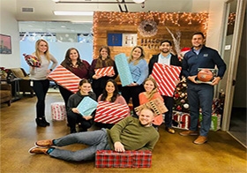 Beacon Hill Dallas Tech giving back during the Holidays!