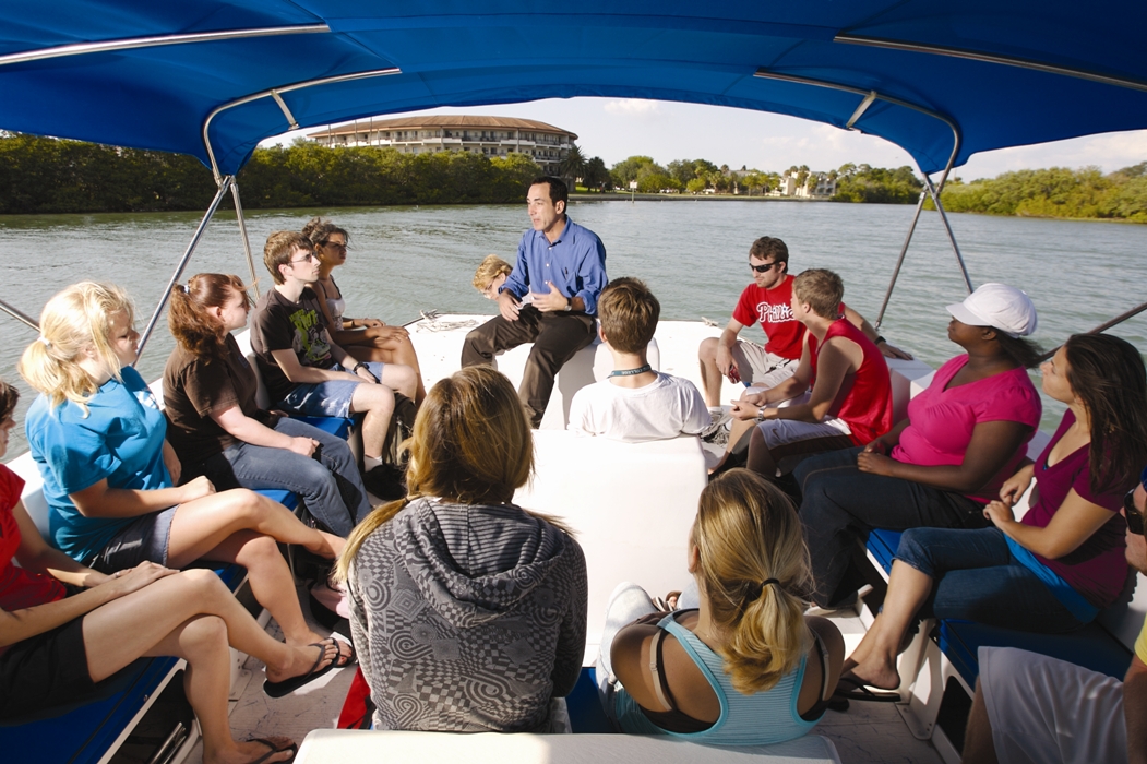 Eckerd College faculty help students to "think outside," both literally and figuratively. With a 13:1 student:faculty ratio, learning is personal and collaborative.